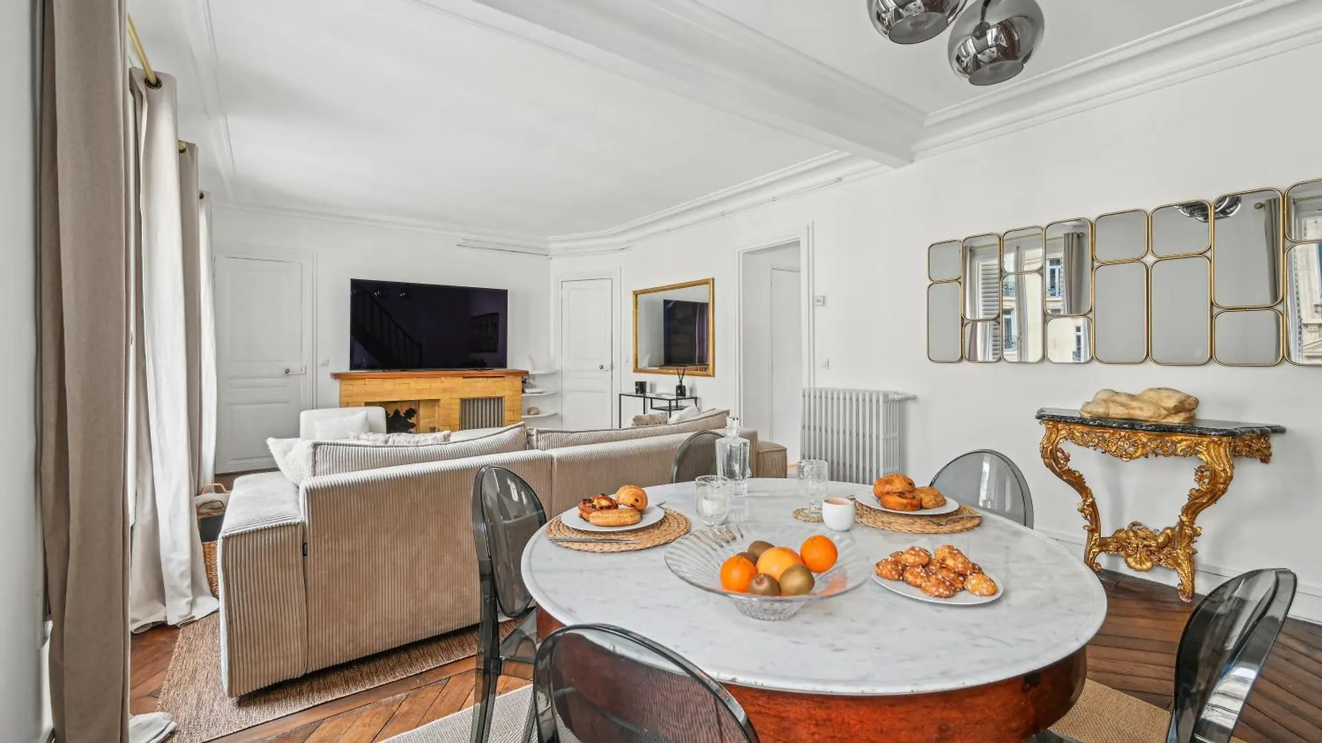 Duplex Avec Billard A Cote De La Tour Eiffel ! Apartment Paris