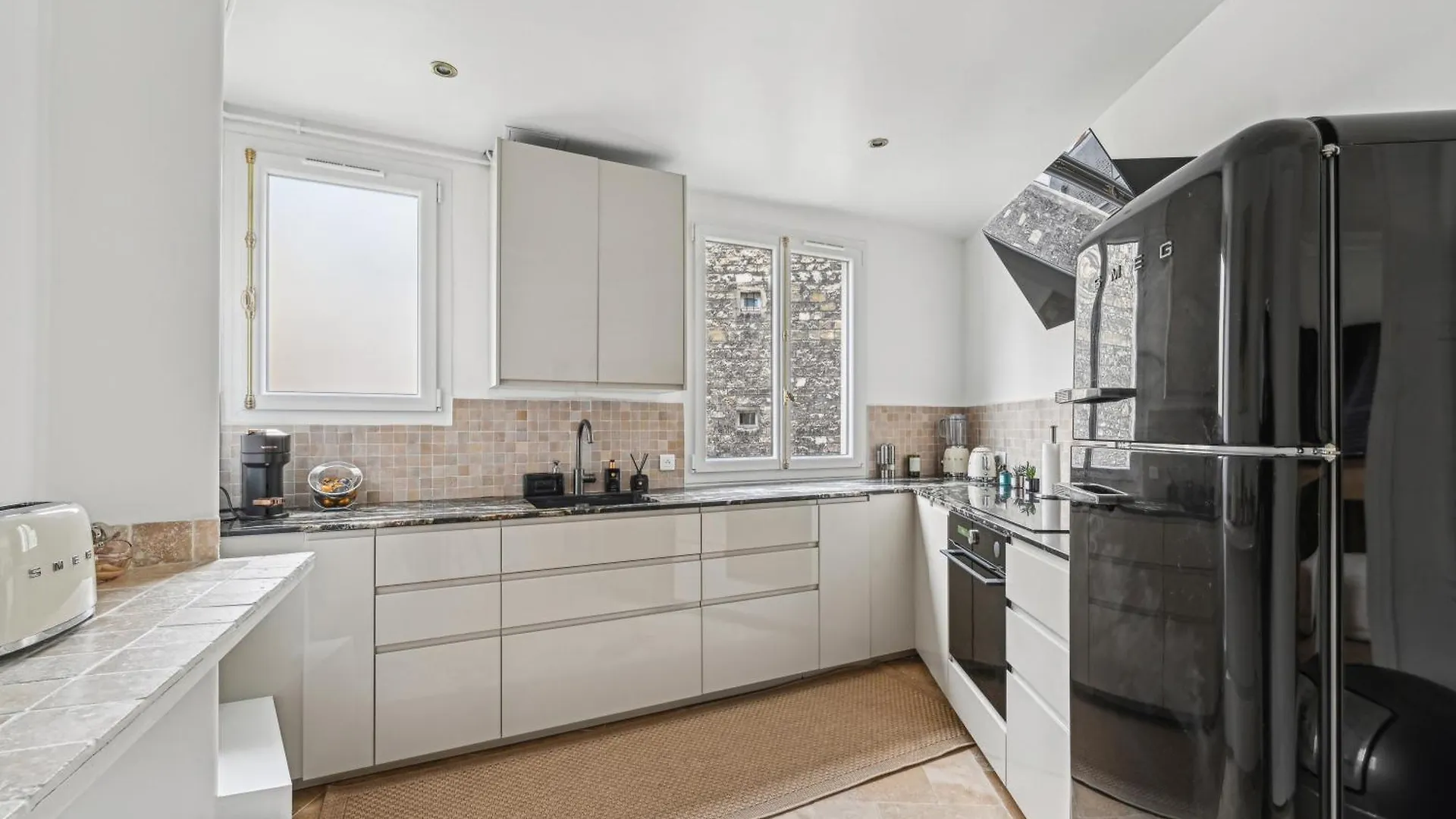 Duplex Avec Billard A Cote De La Tour Eiffel ! Apartment Paris